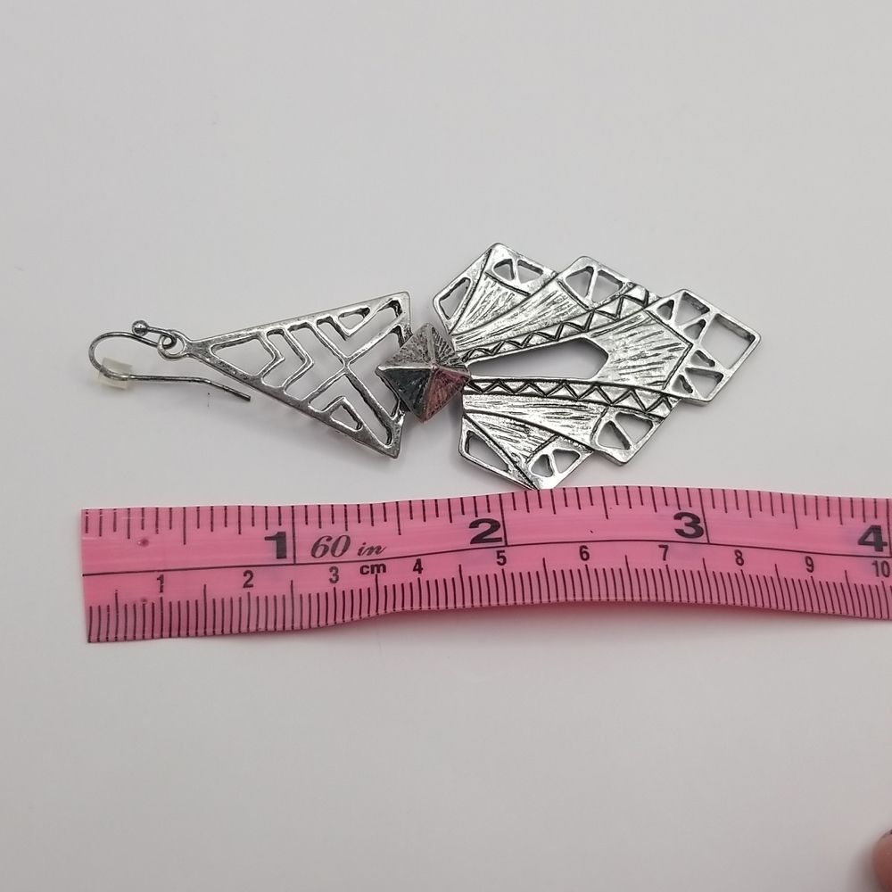 Earrings French hook Aztec silver toned 80s Women's dangle - Picture 3 of 3